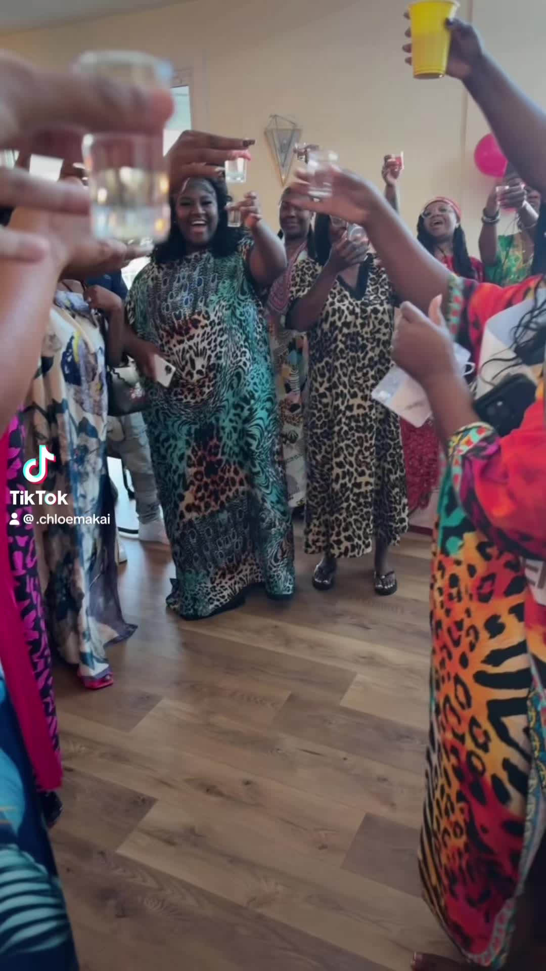 @suewopp