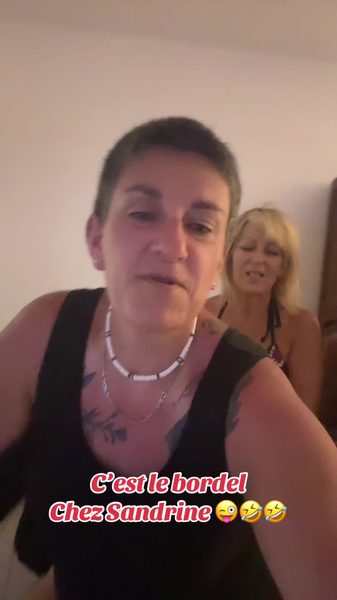 @Sandrine 85🦋💫❤️🏳️&zwj;🌈