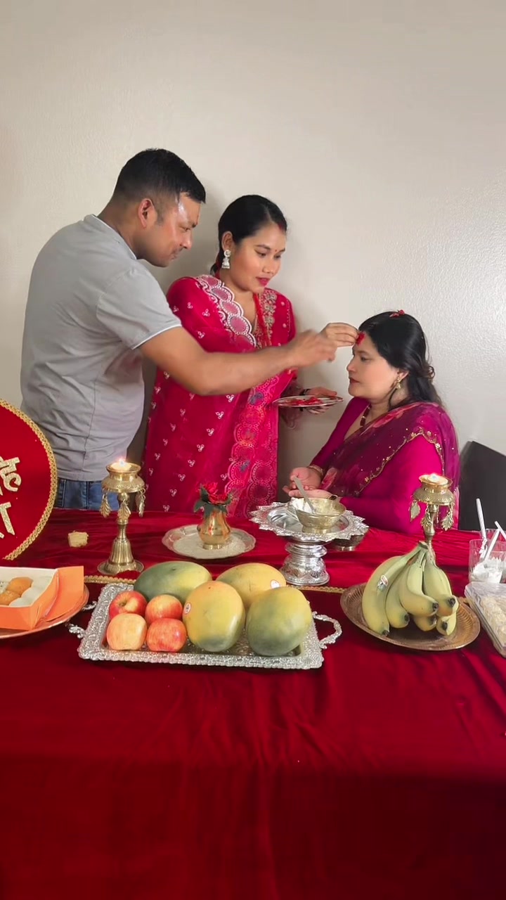 @Resham Chaudhary 🇳🇵🇺🇸 ✌️