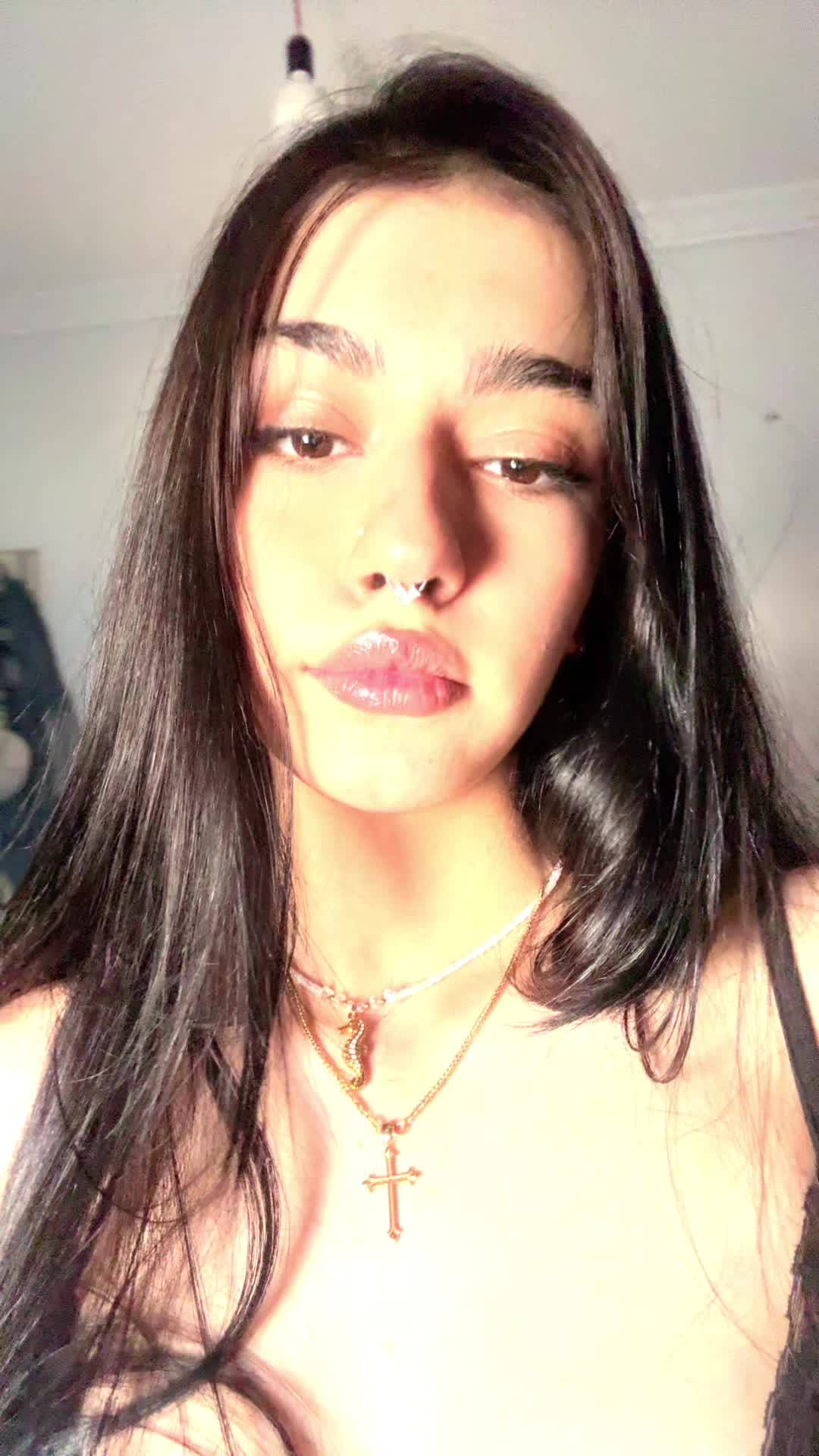@nikaakarimi