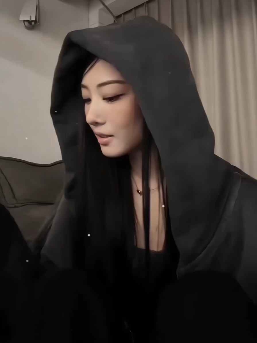 @𝙄𝙢𝙢𝙚𝙧 ★