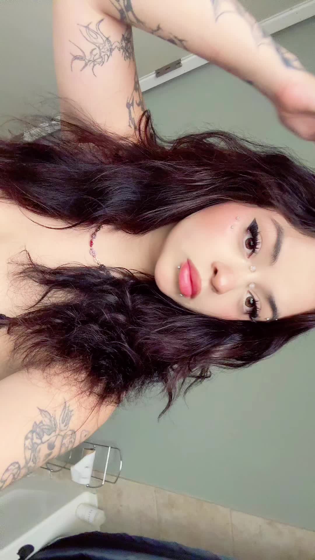 @·:*¨༺ ♱✮♱ ༻¨*:·