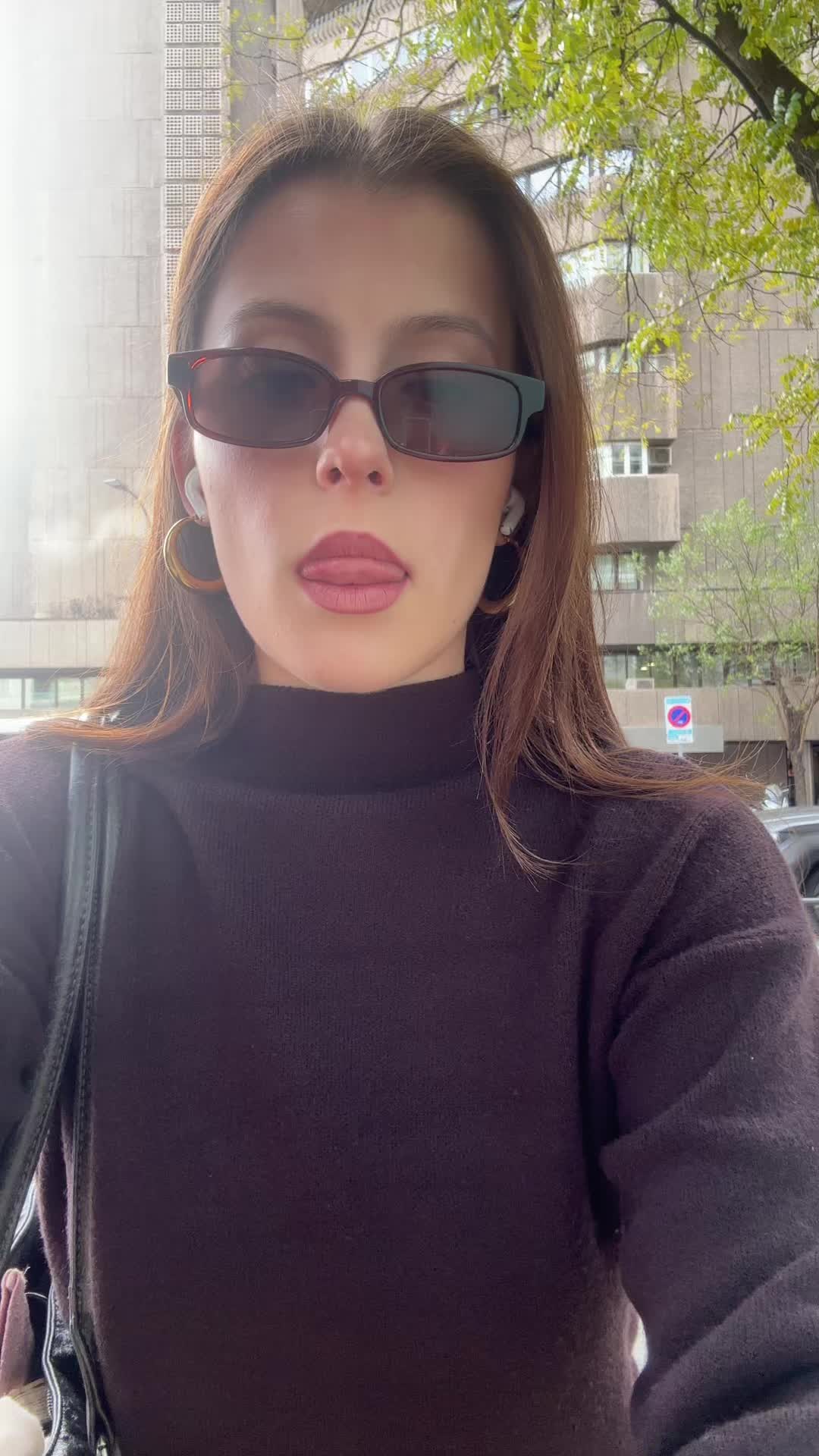 @daniela farrell
