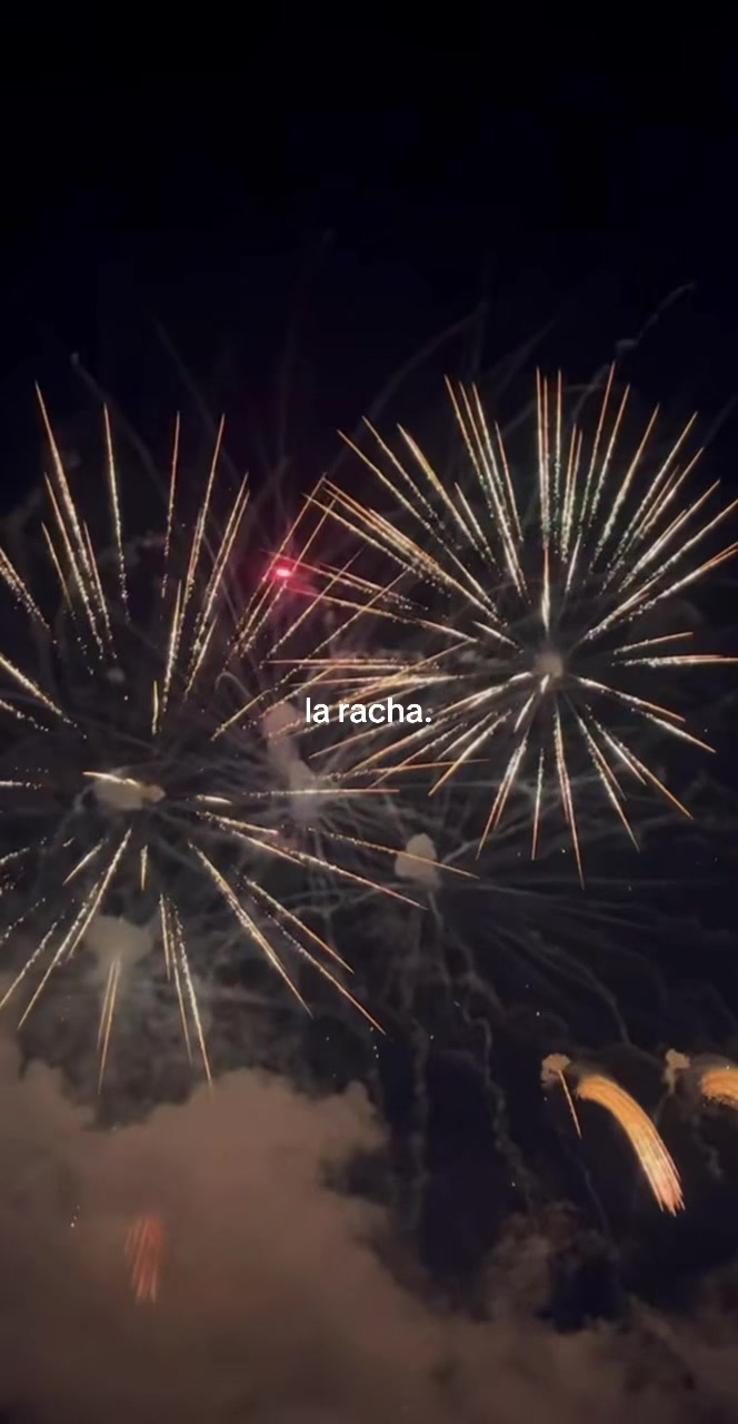 @🥳