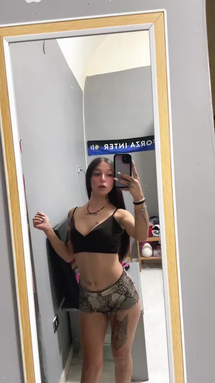 @Mary🐺🌹
