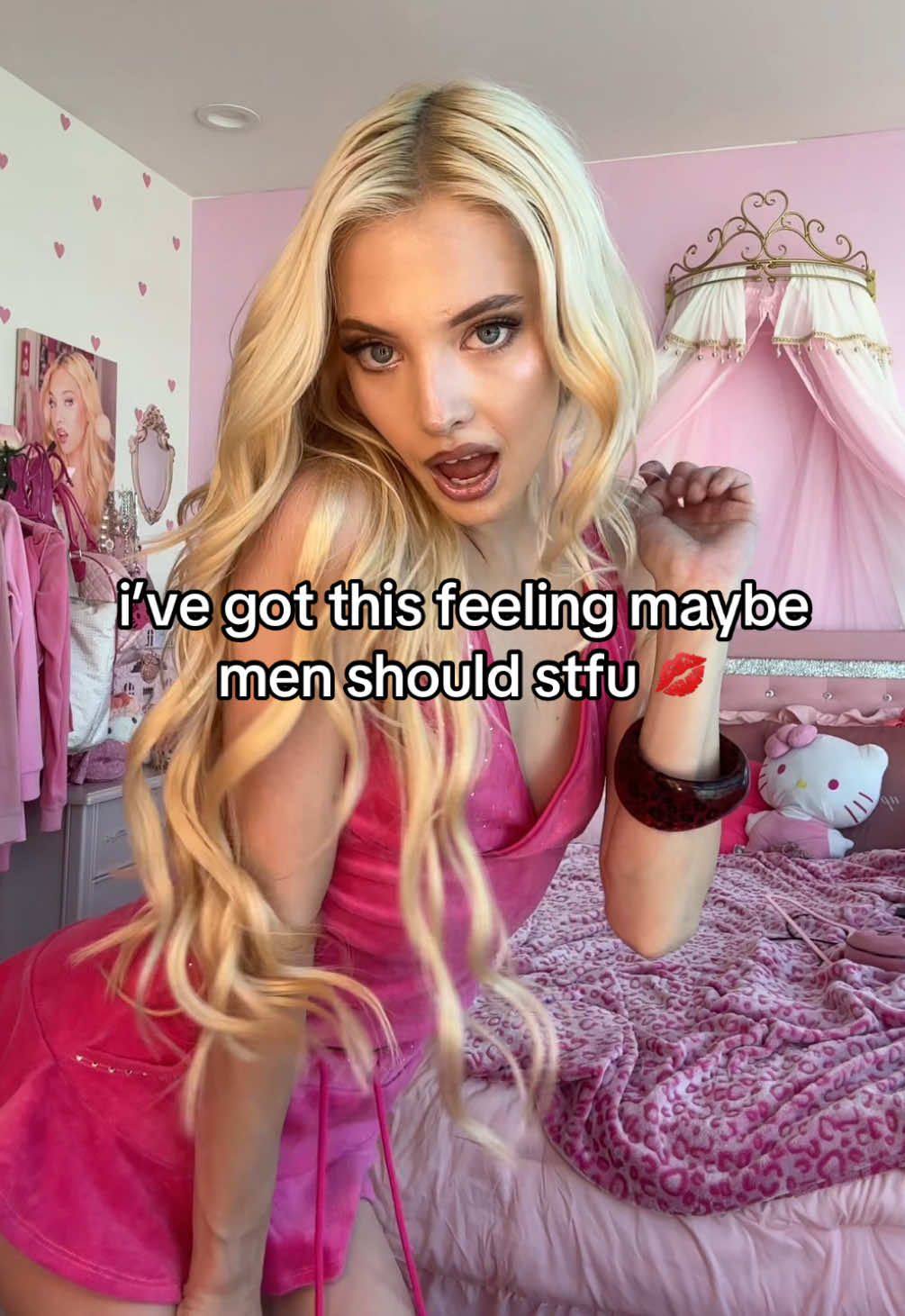 @mo