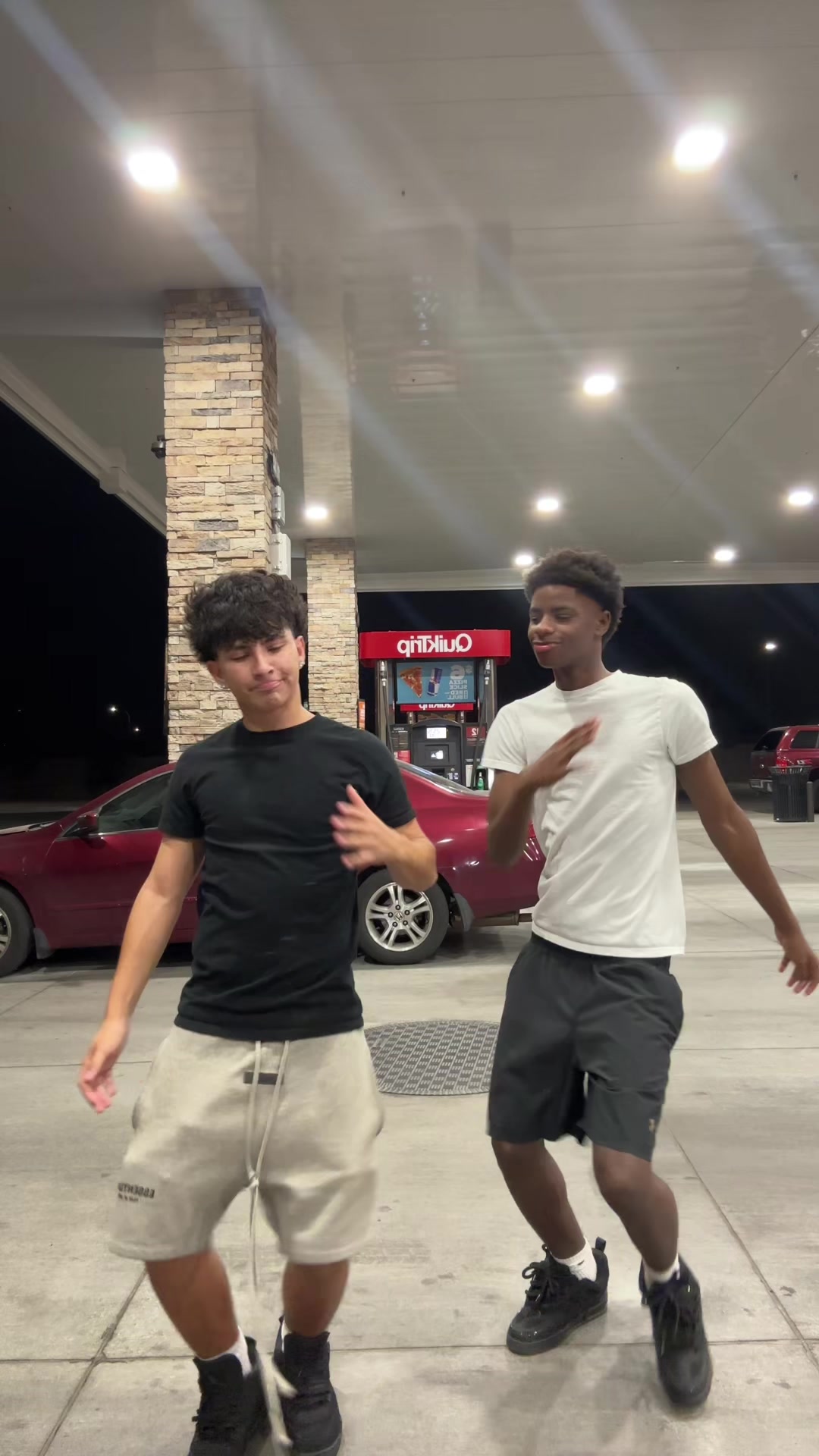 @Ant🪖