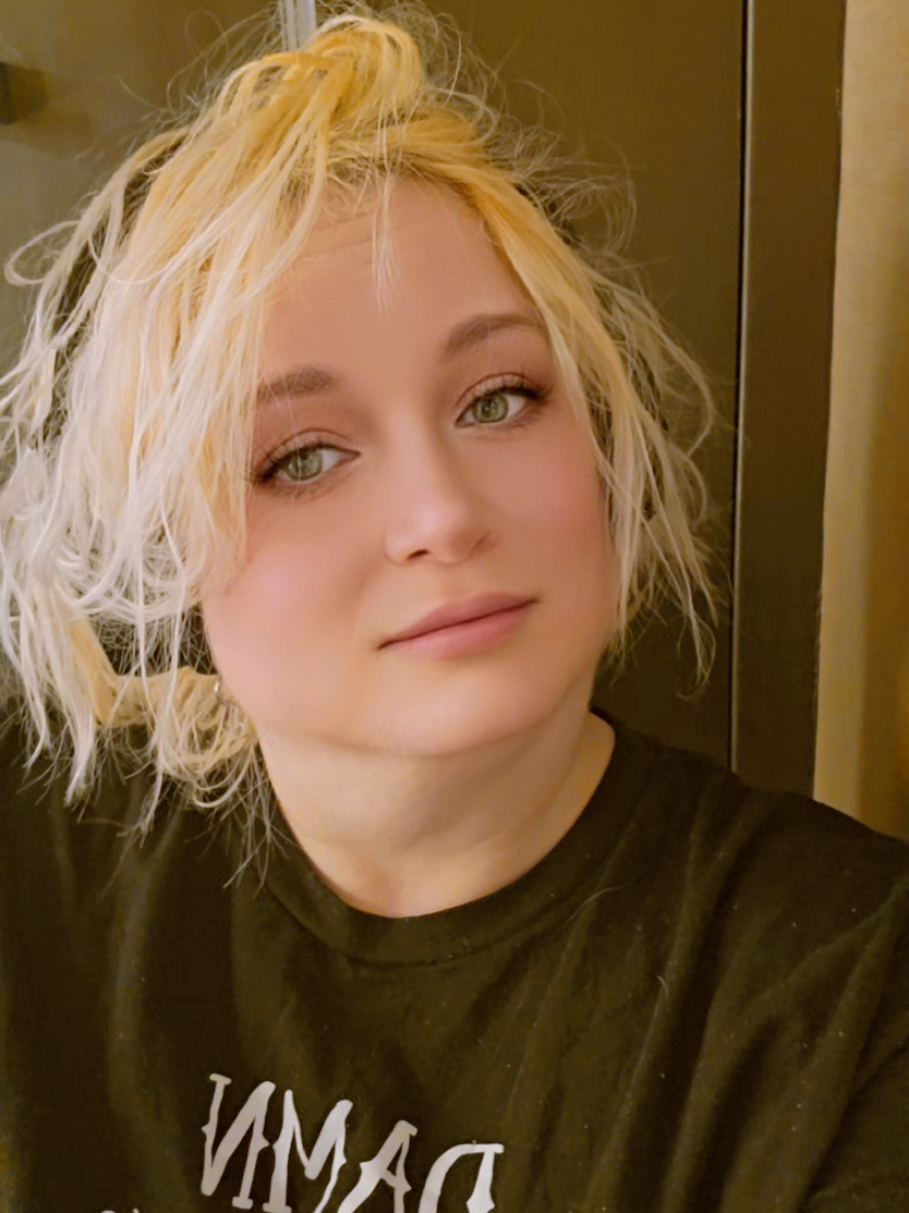 @heidiroo5 ❌