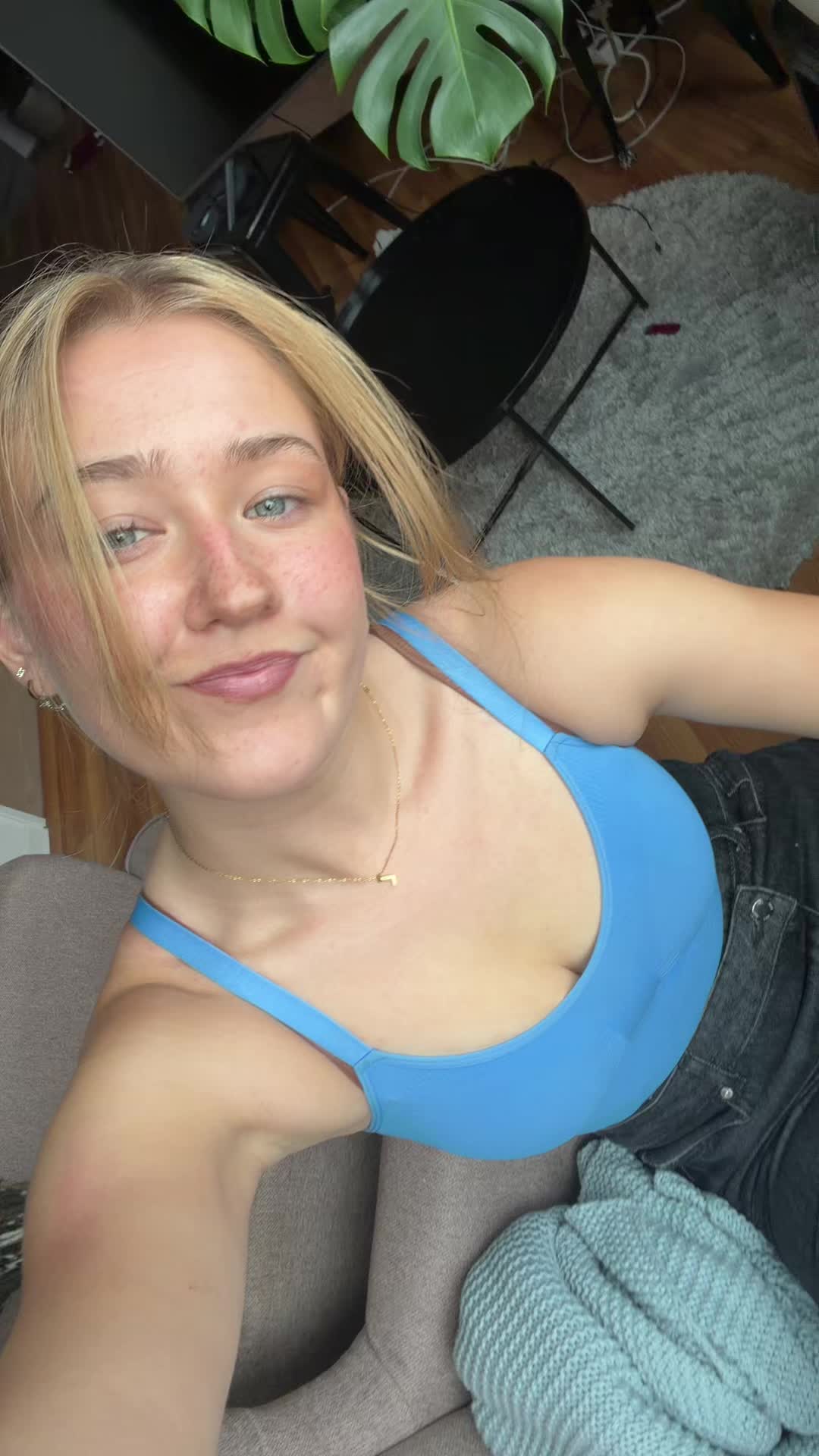 @lilyxfit