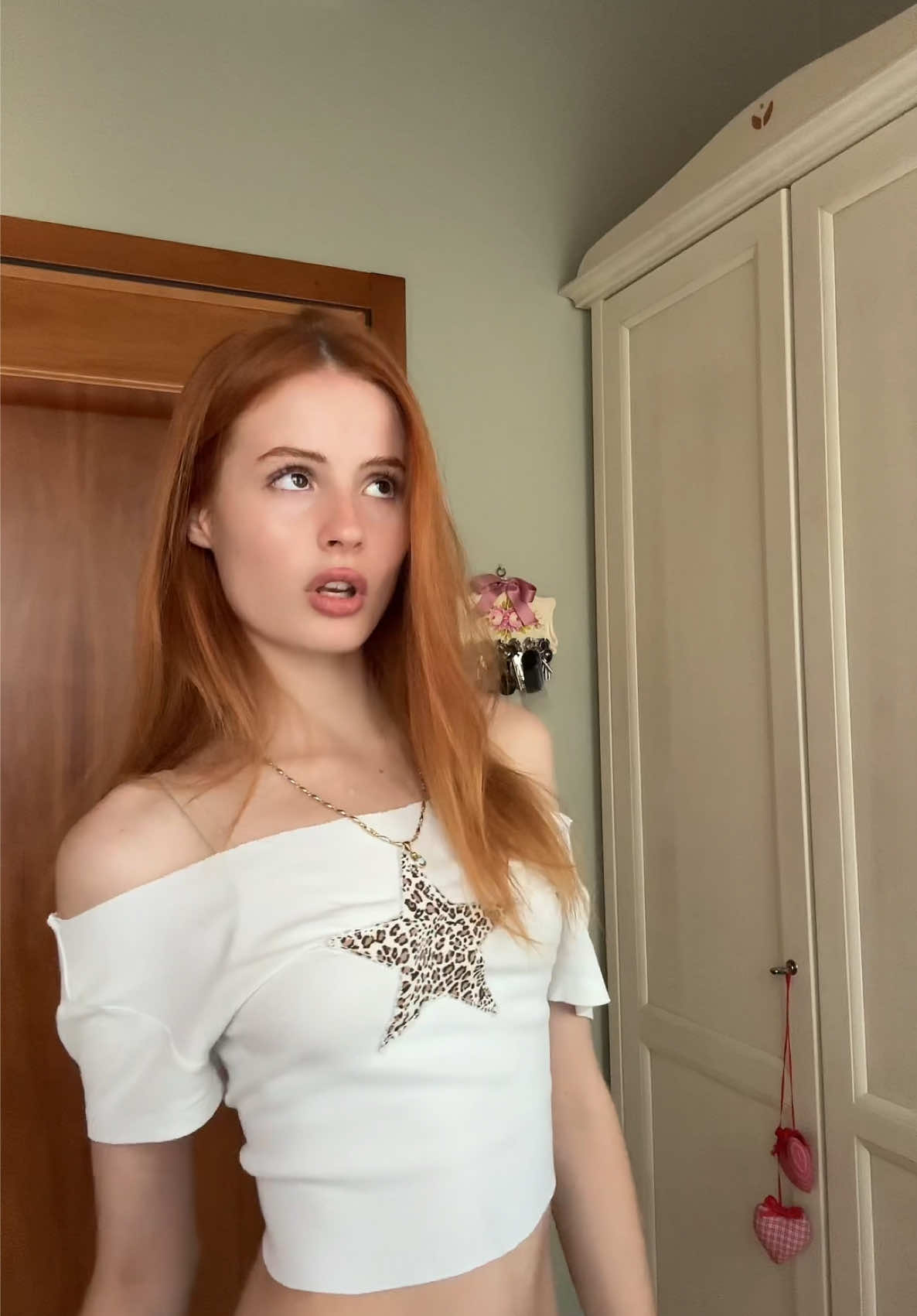 @𖥱hantal