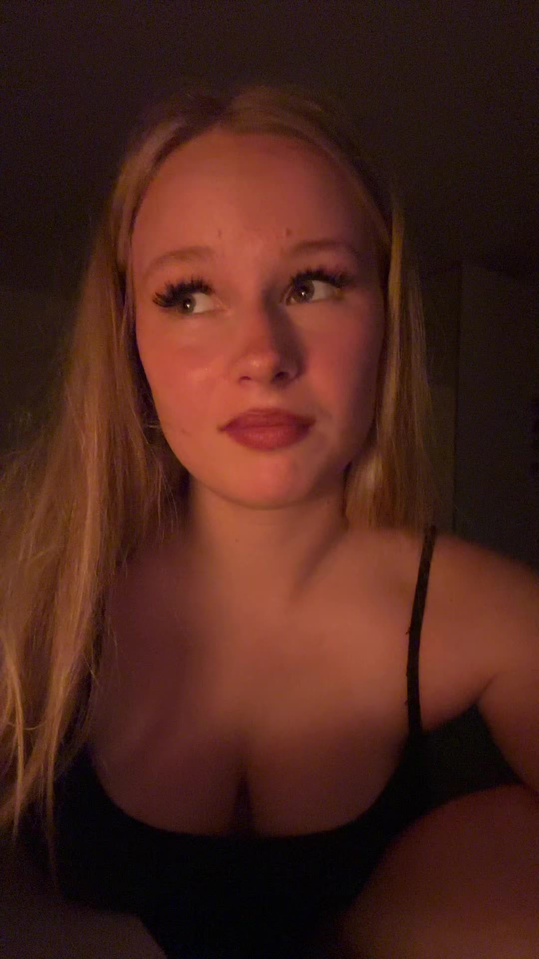 @wuff