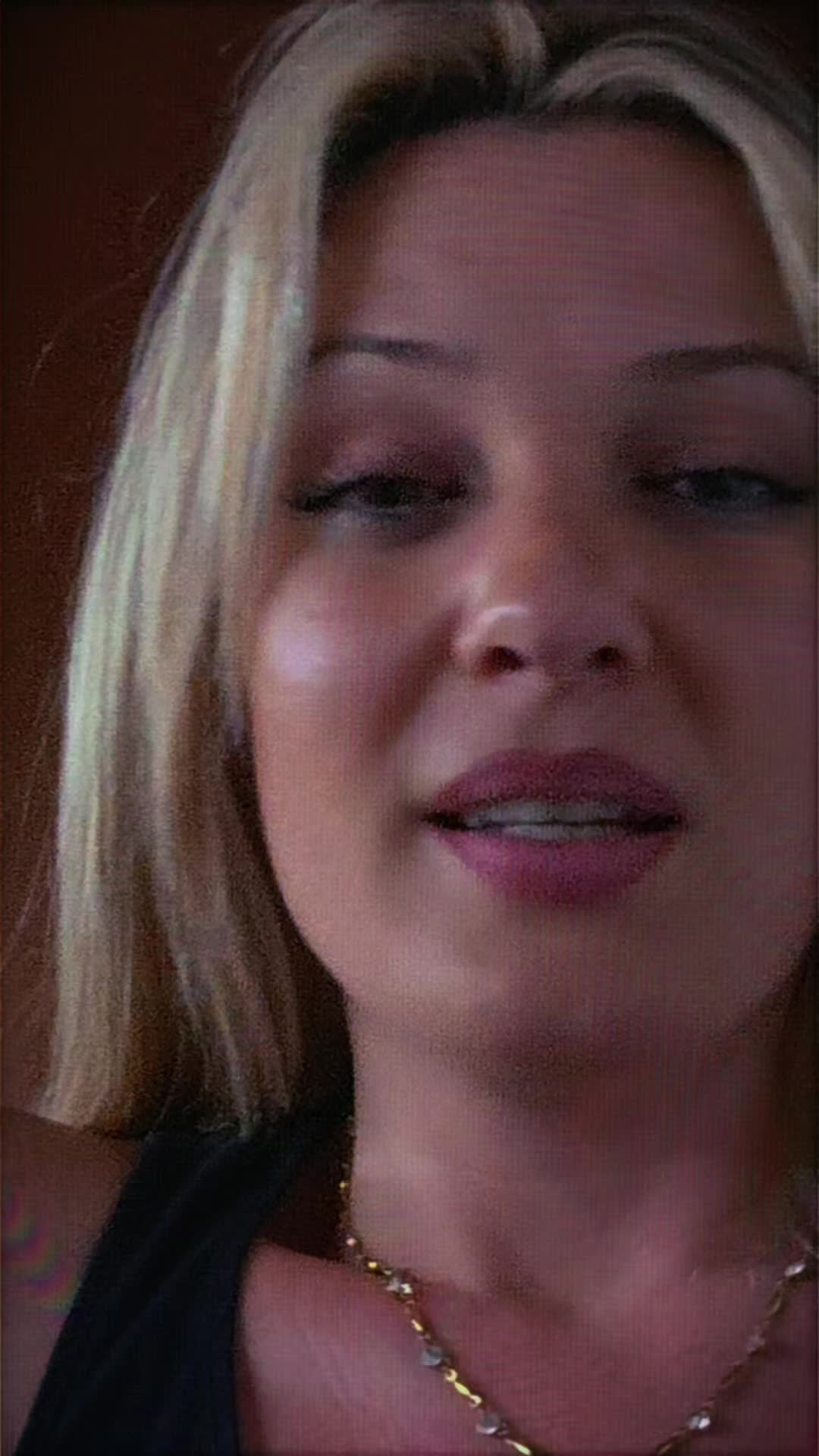 @Valentina