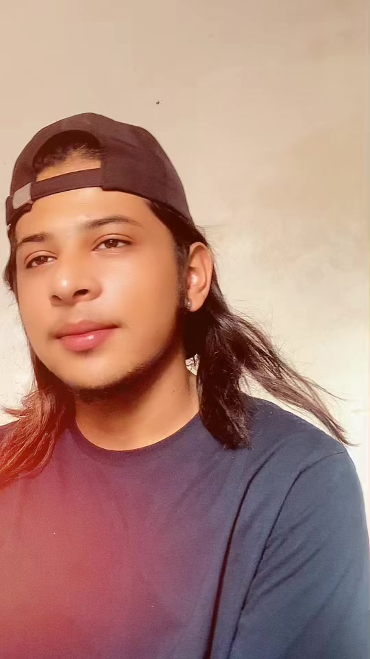 @Singer🎤✅🎧🎤🎸❤️📲
