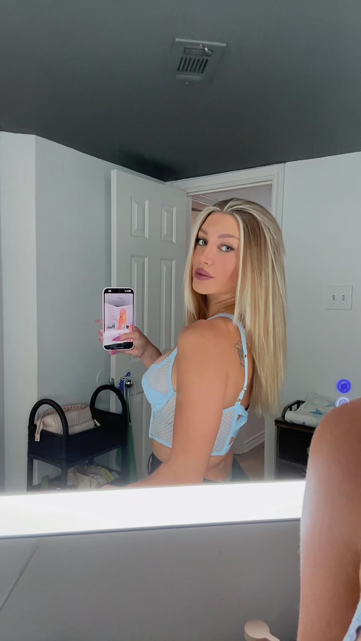 @Ariannabarrett7