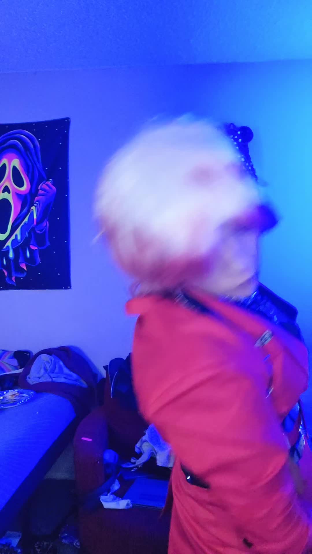 @gaybestfriend