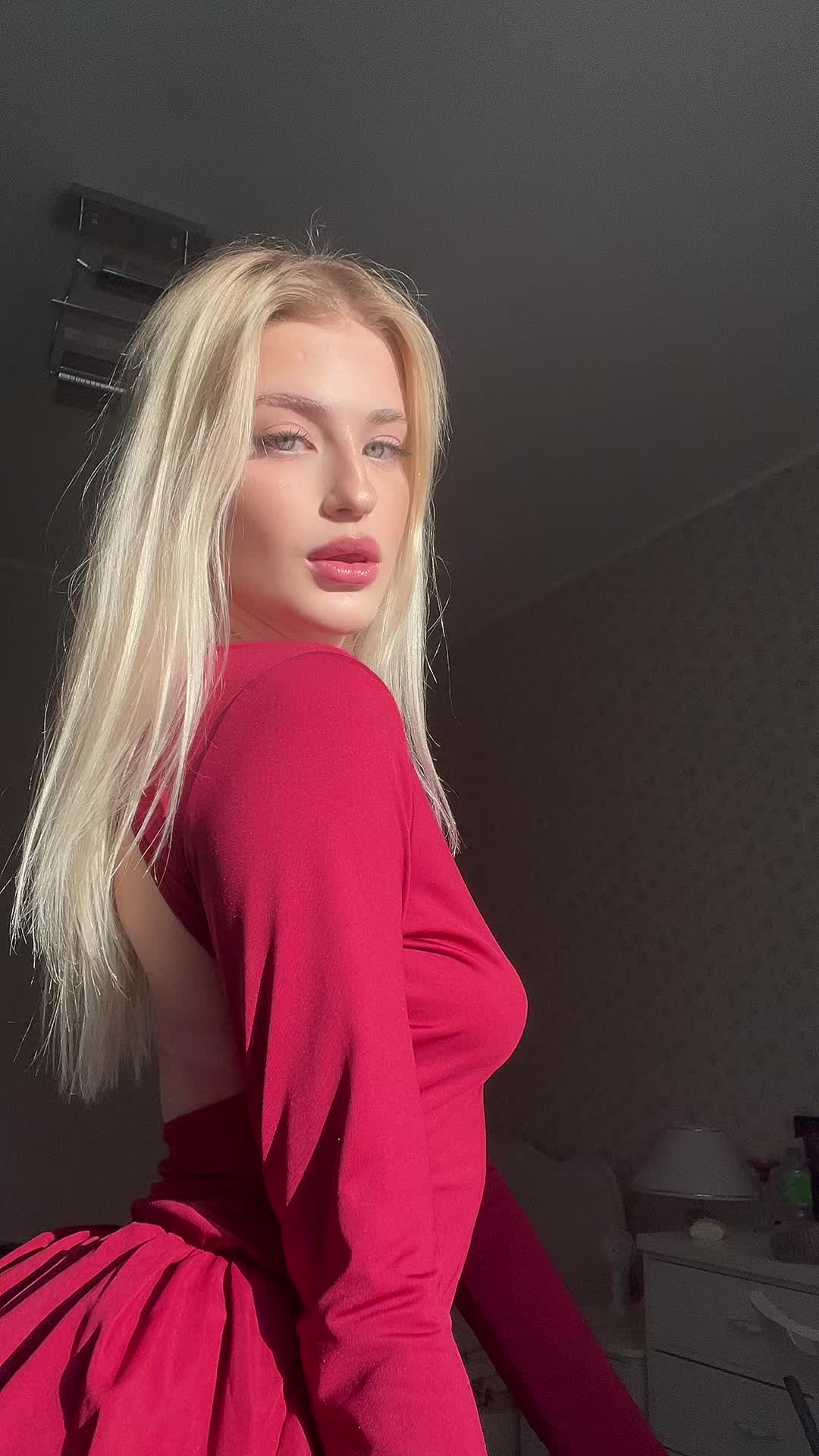 @elina