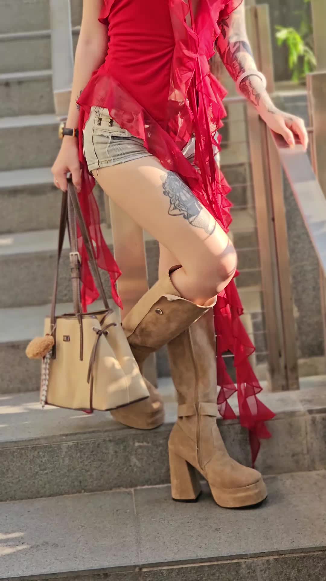 @TinyModelThuy2003