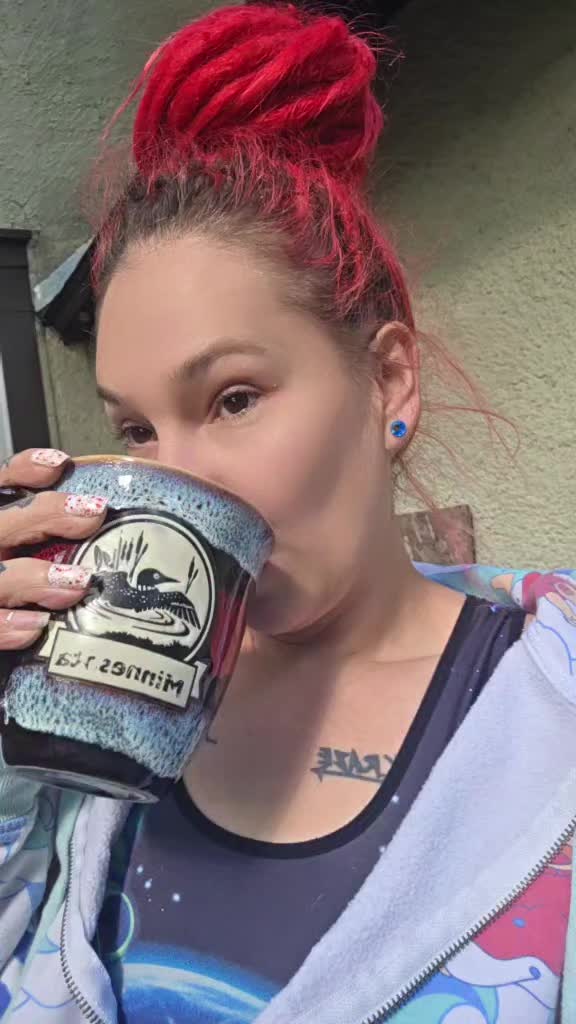 @Mombie1991
