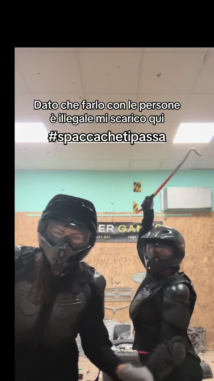 @Silvia Complikata