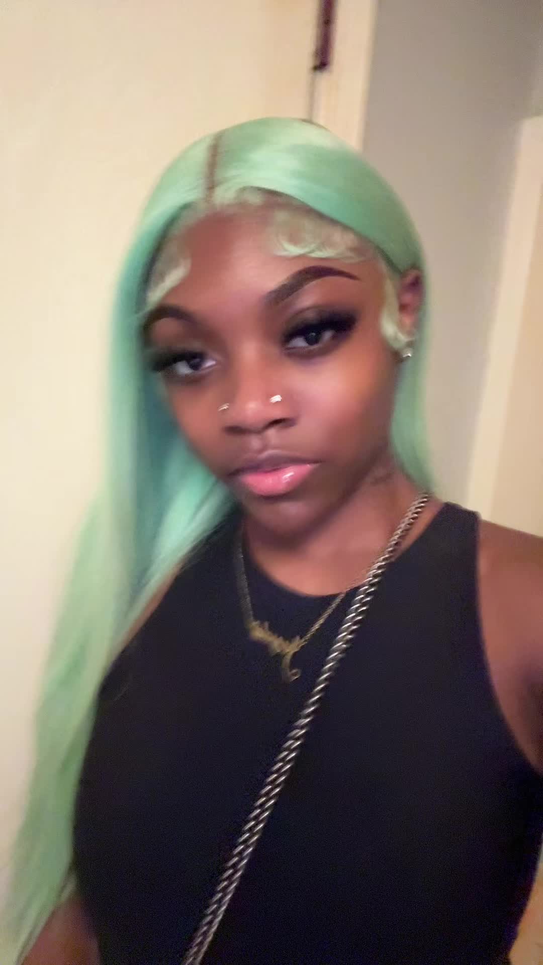 @Theyluvs_jayda🏳️&zwj;🌈