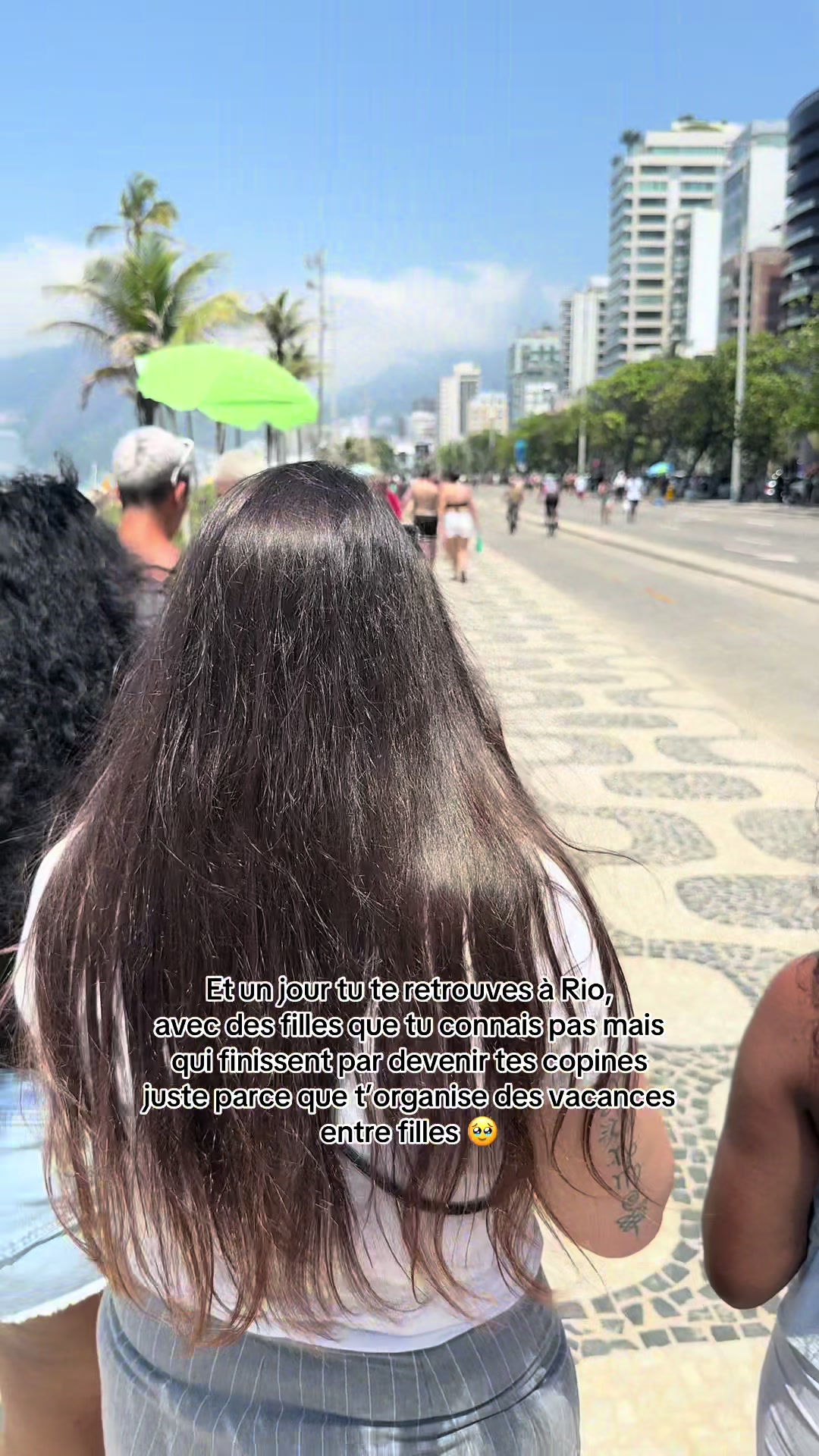 @Coco 🥥🏝️