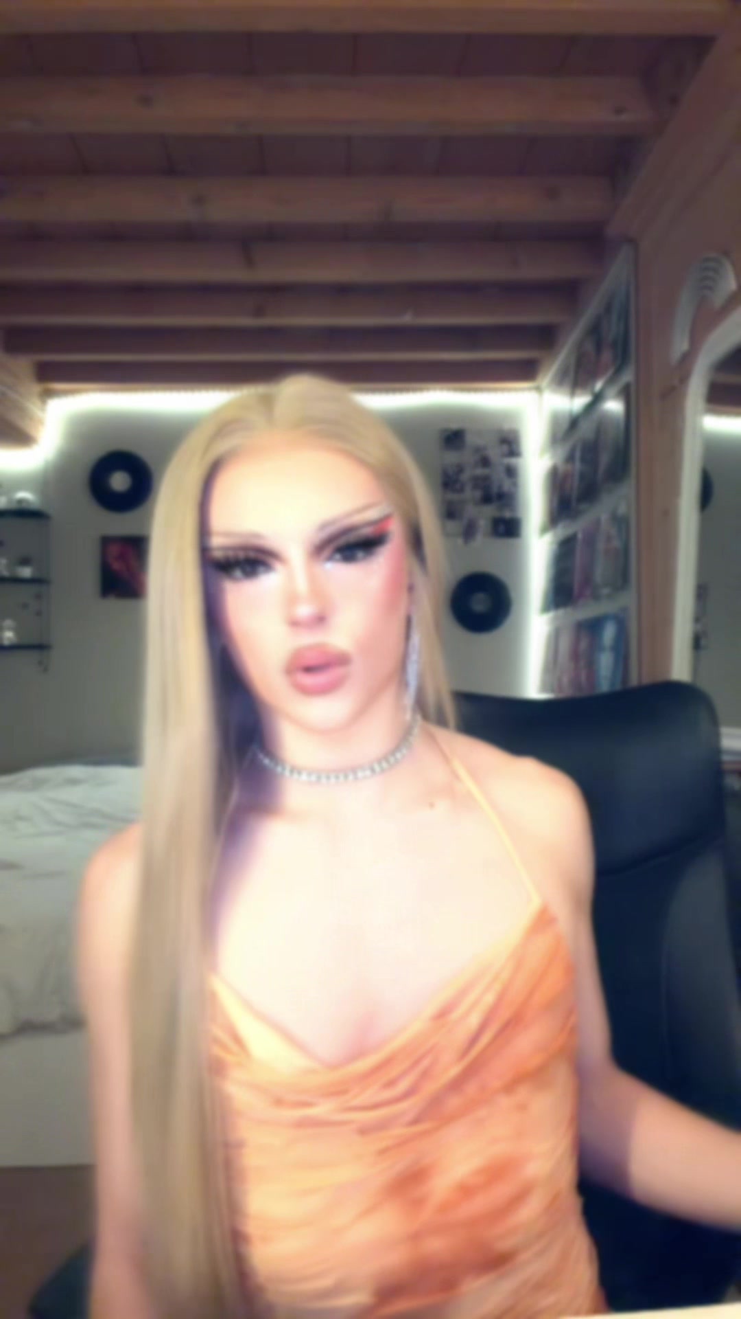 @Bambi_Luxx