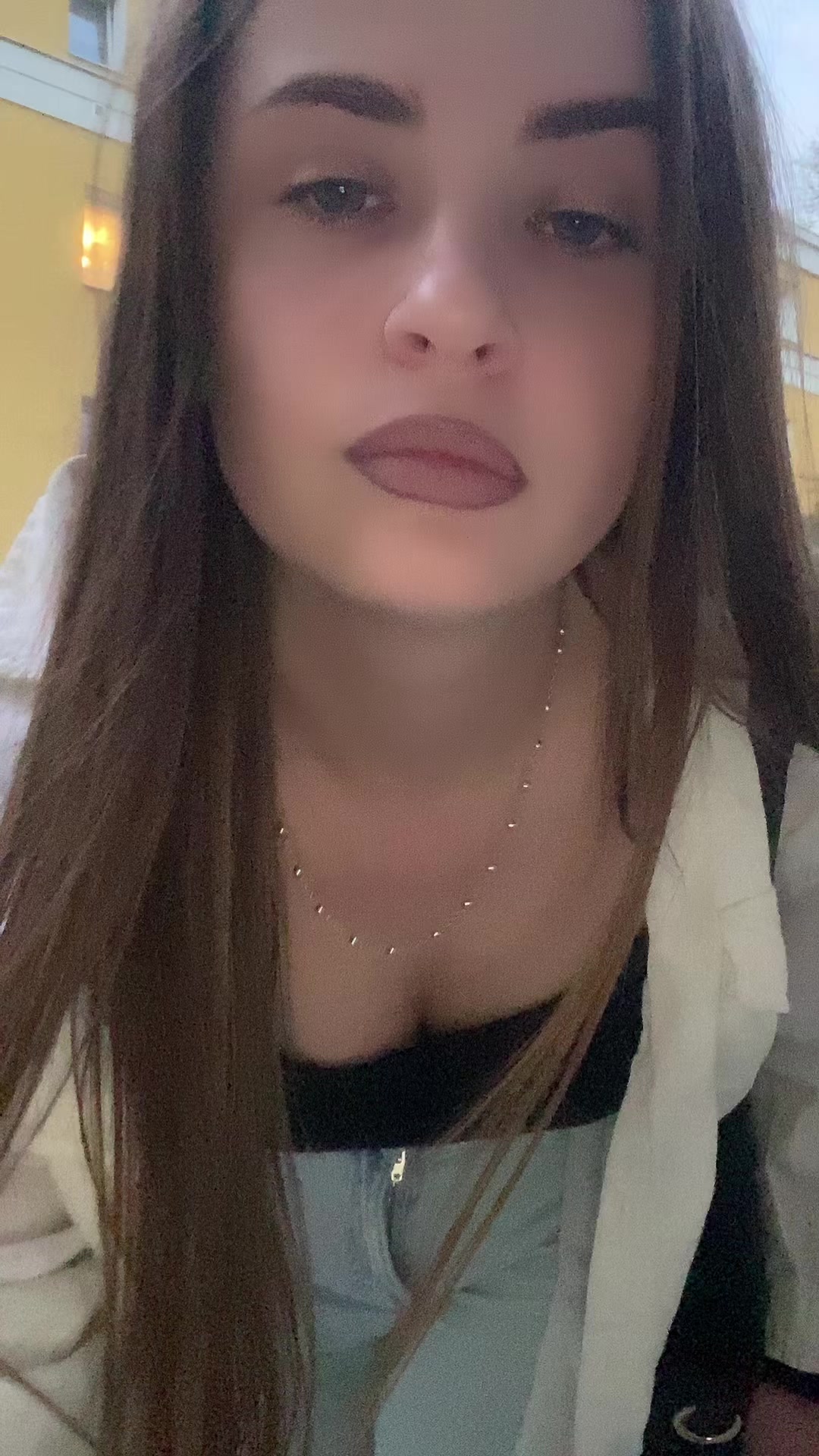 @n_nikussha