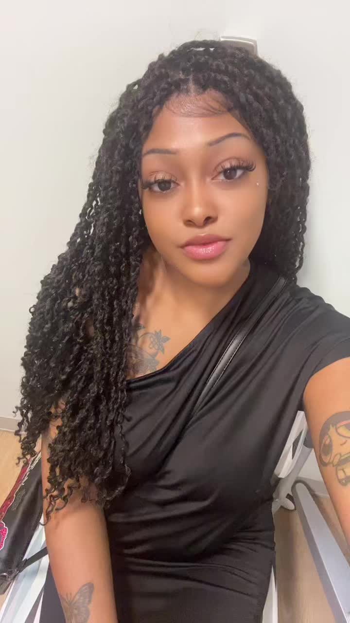 @shayla