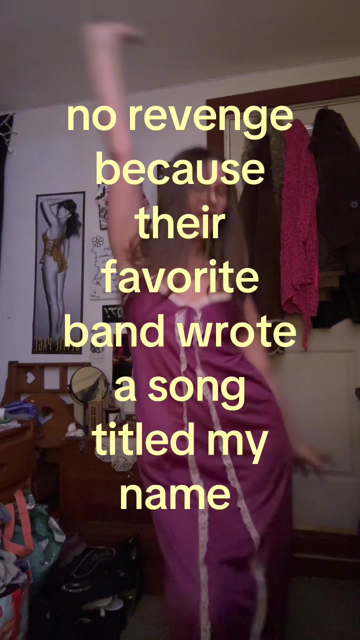 @bella