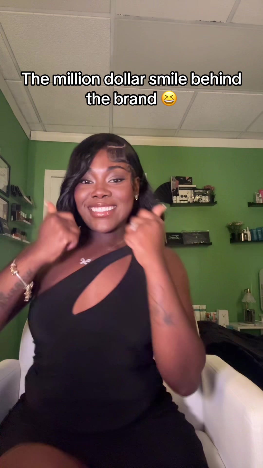 @Facial Expressions LLC💛🖤