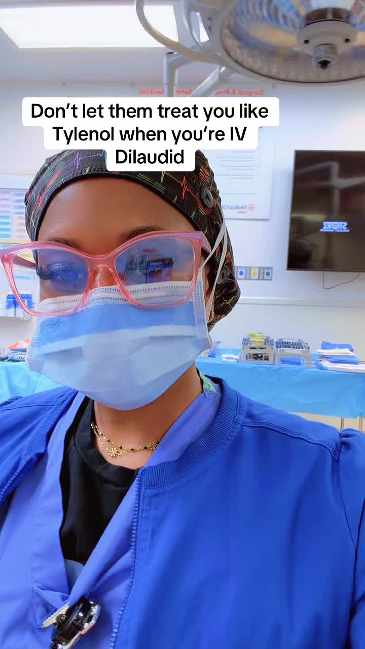 @Nurse Doll🎀
