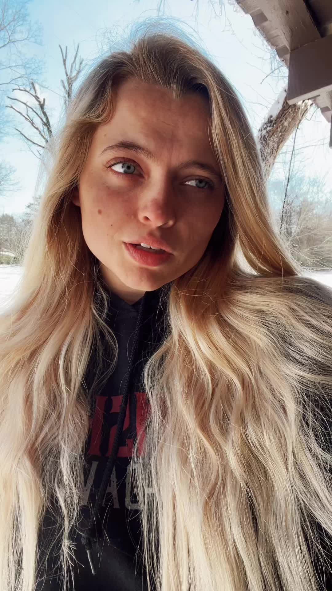 @Eventheskyishigh ☁️