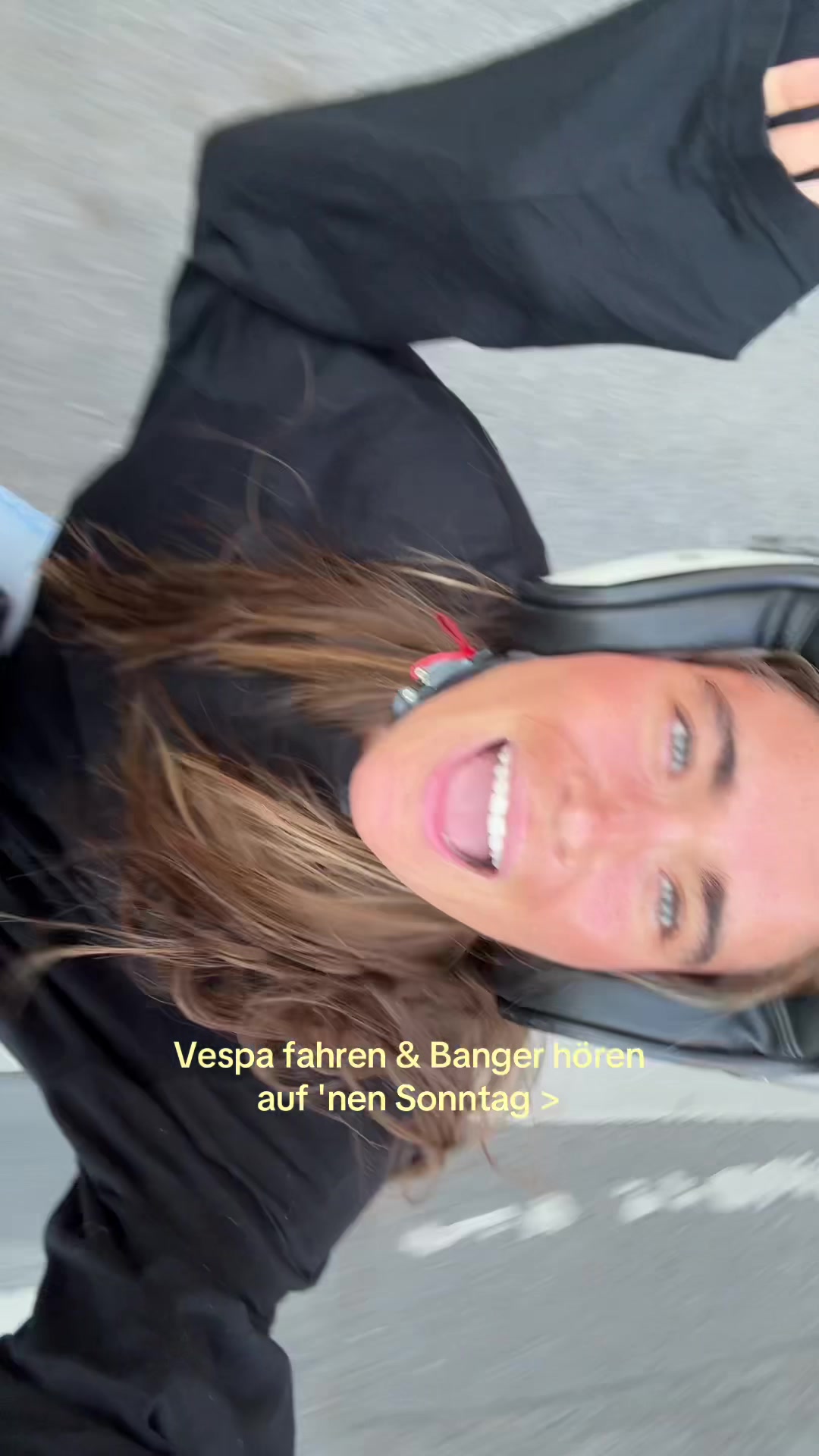 @ɐuᴉʇuǝlɐʌ