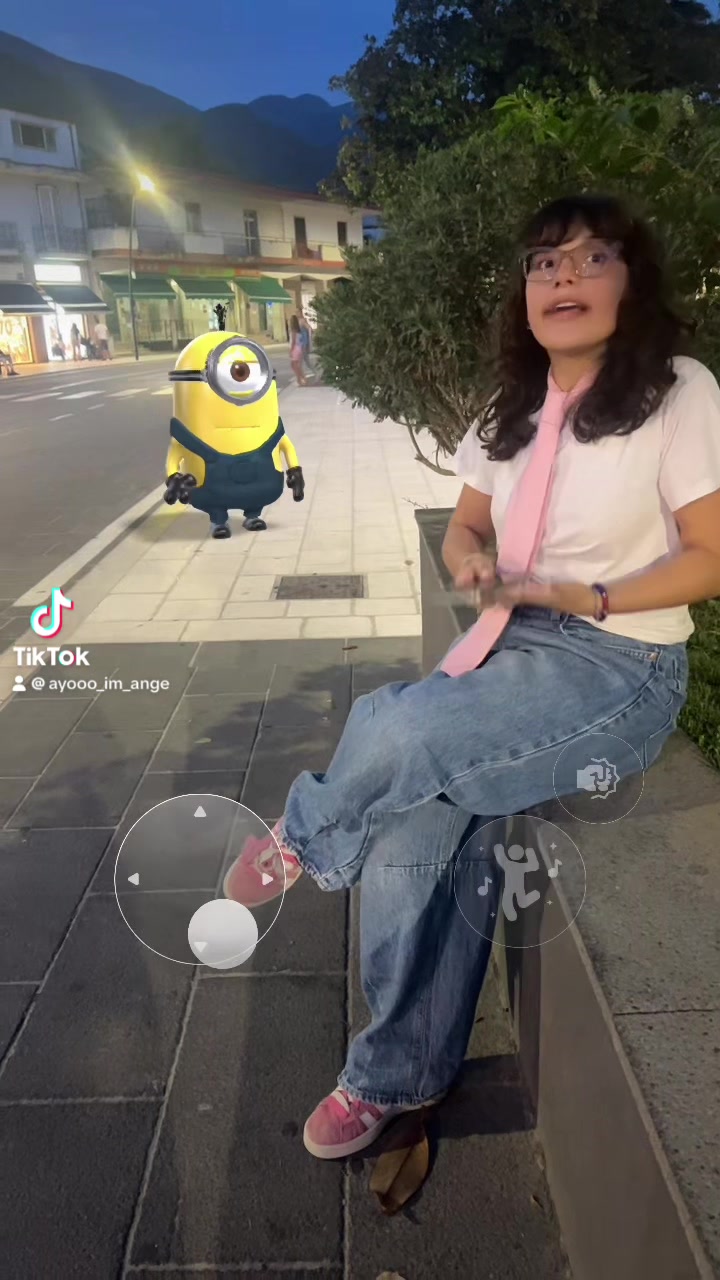 @𝓪𝓷𝓰𝓮