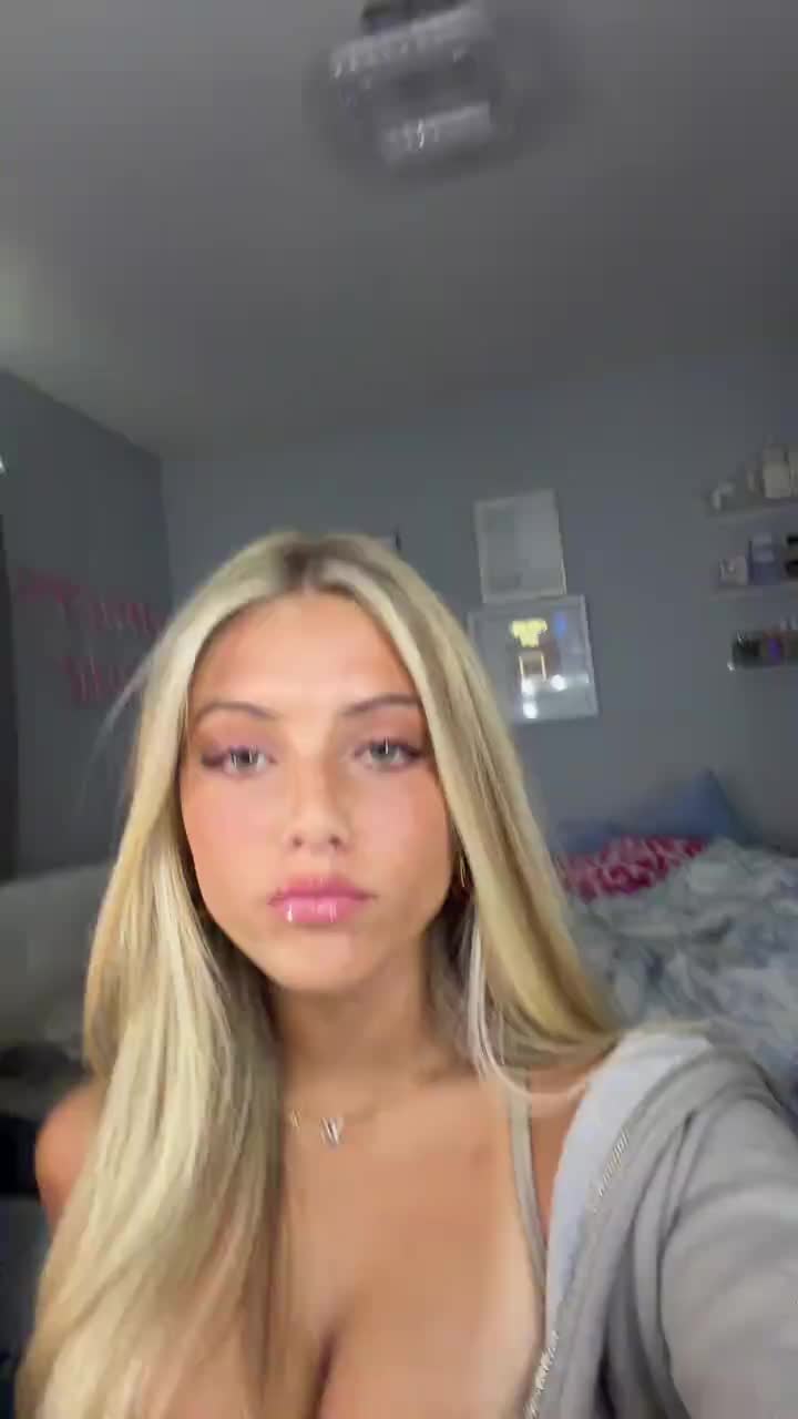 @Ava 💖🐻