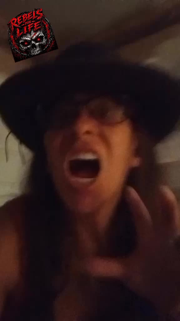 @🖤❤️🤟REBEL Danielle Cerda772