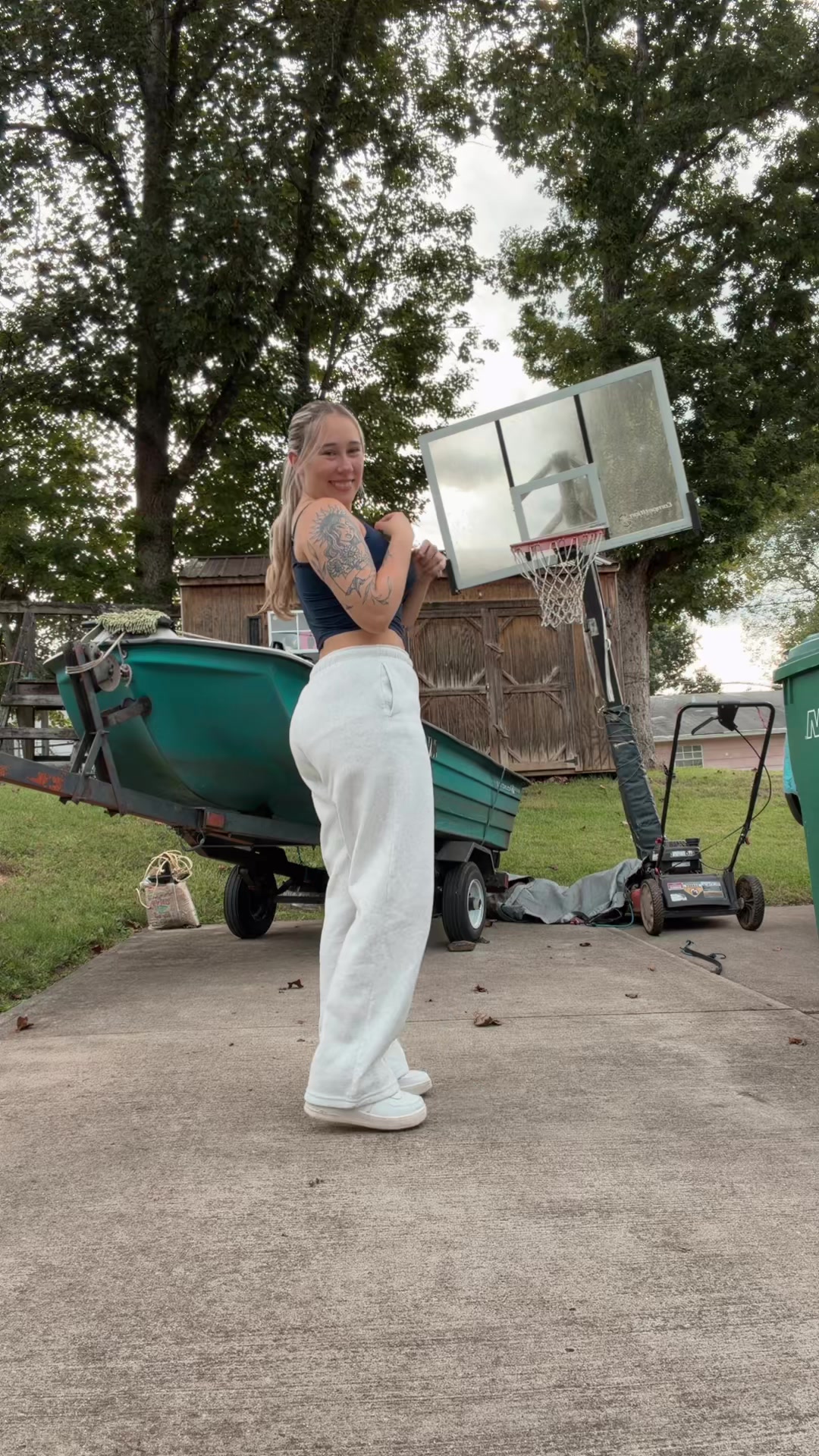 @noellee