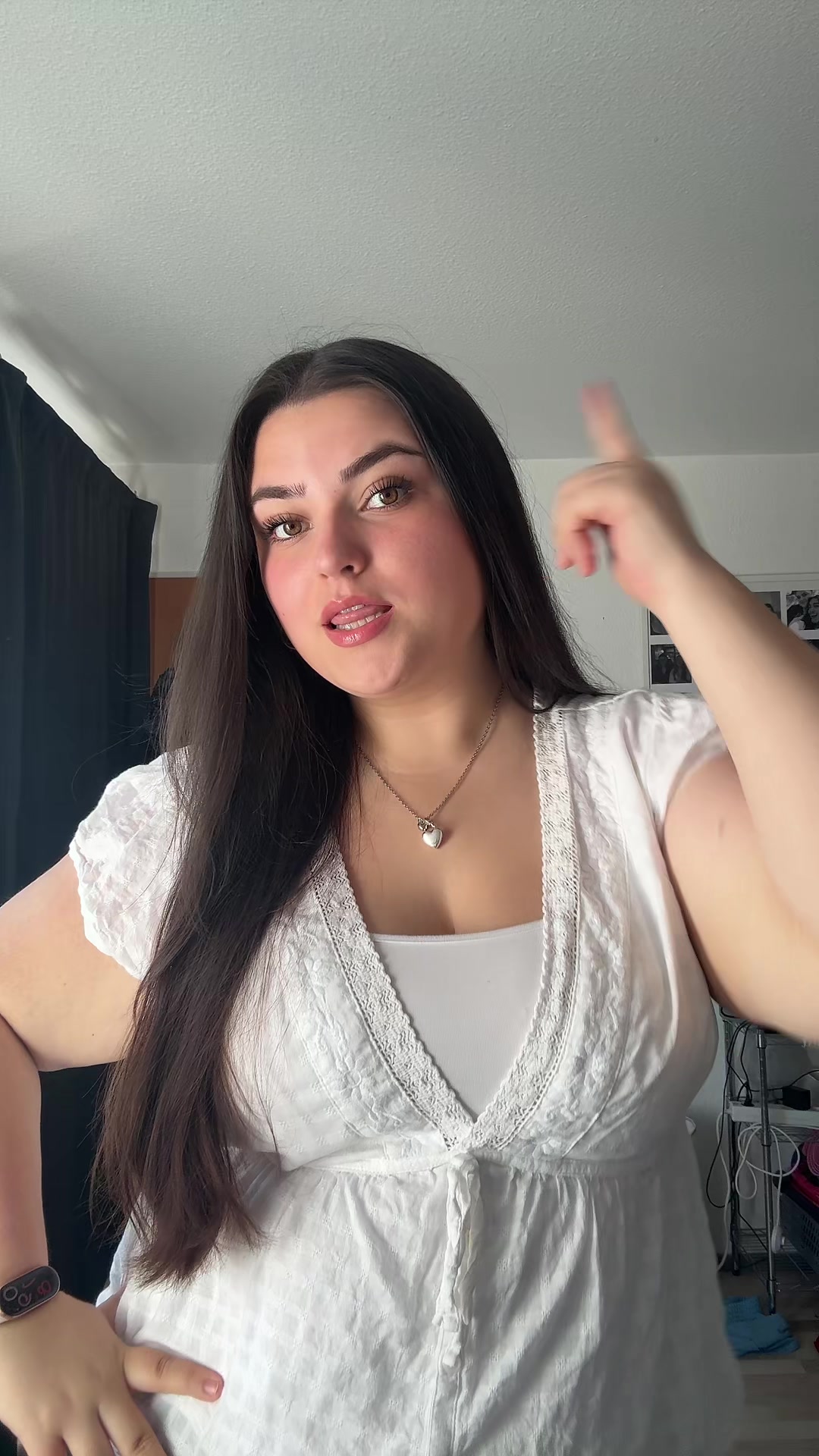 @kimleoniee