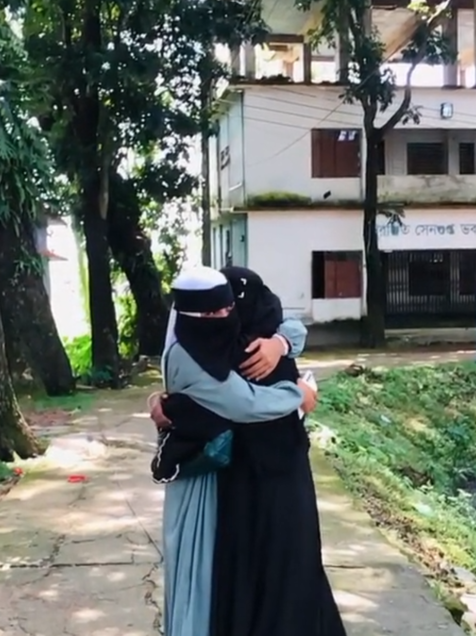 @keya♡কেয়া