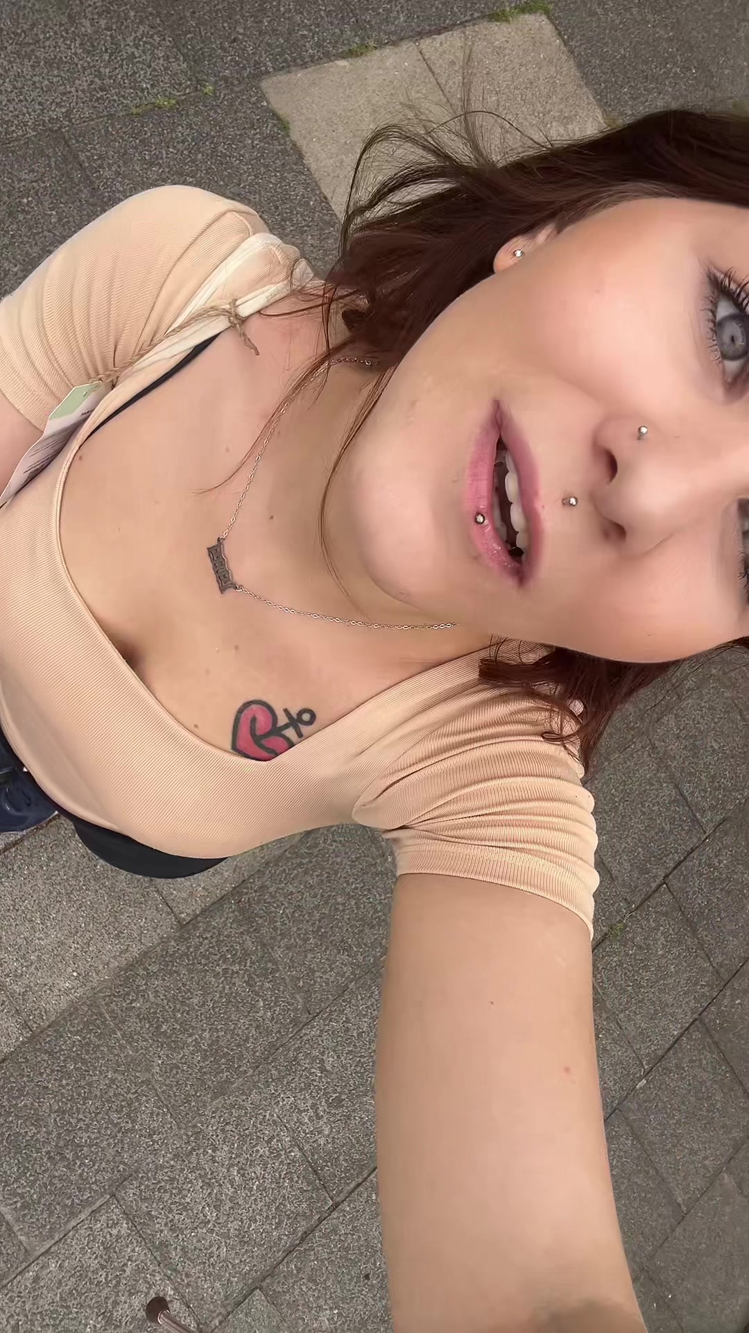 @_𝓕𝒶𝒷𝓈𝒾𝒾_𝓇𝒶𝓋𝑒 _🧁