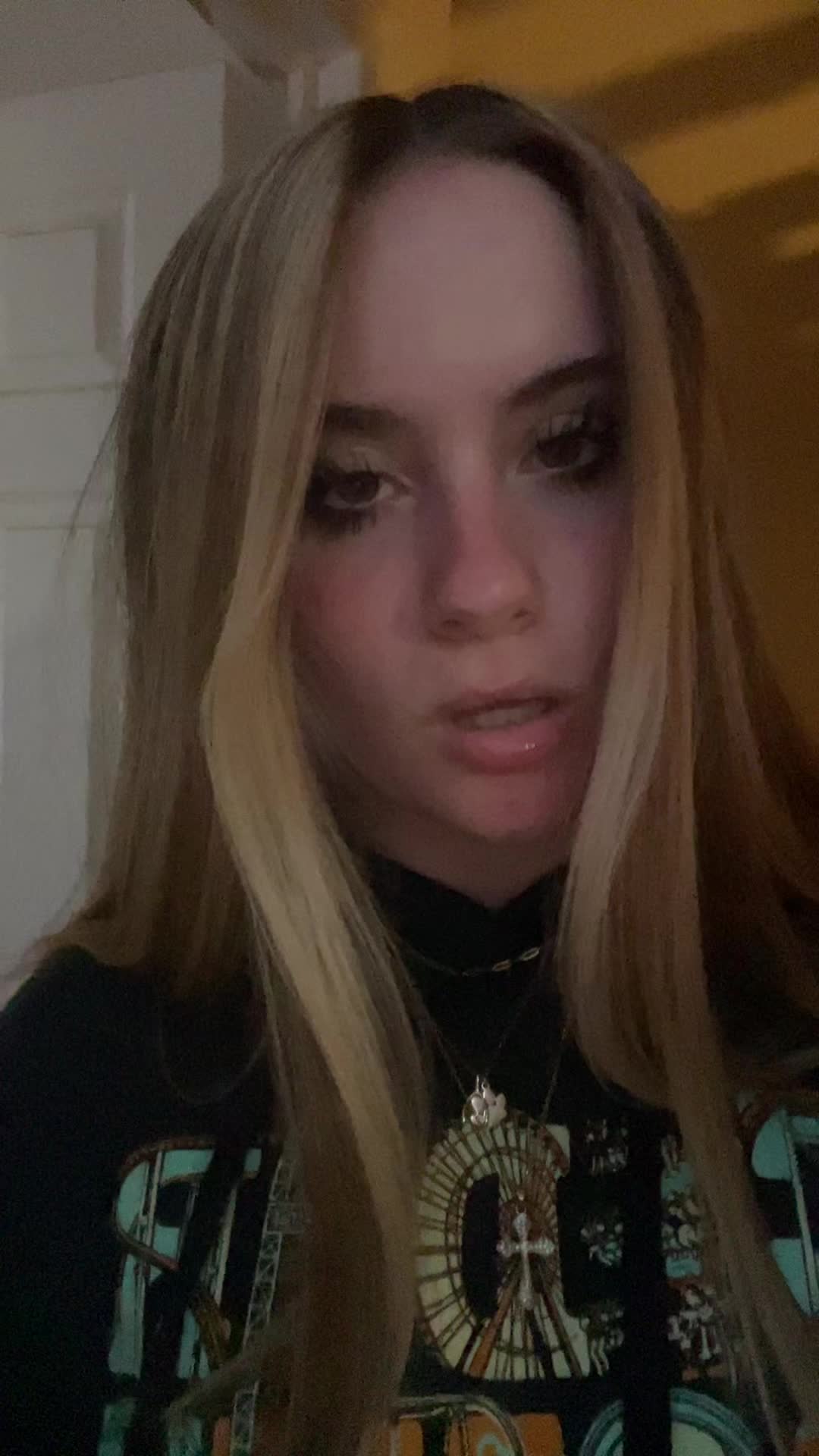 @🕷️