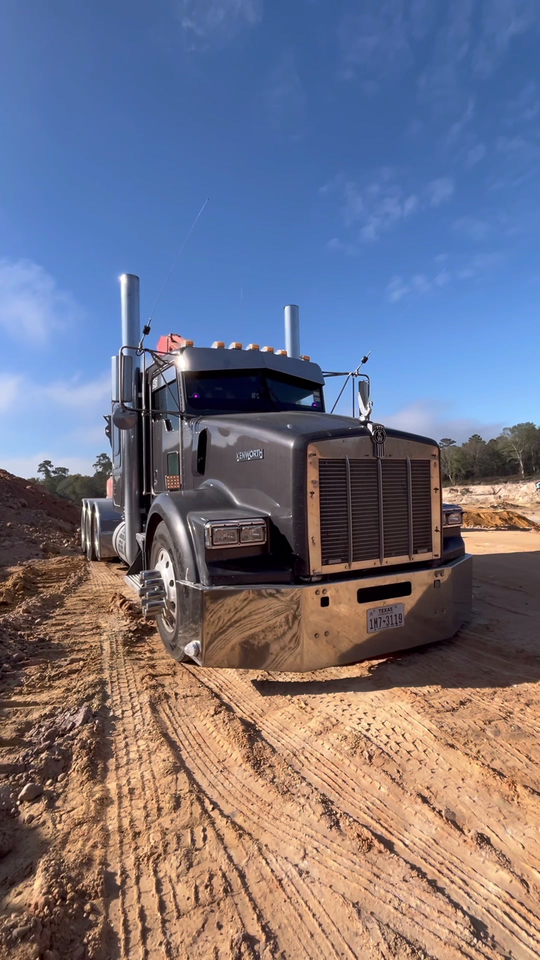 @Gr trucking & demolition LLC