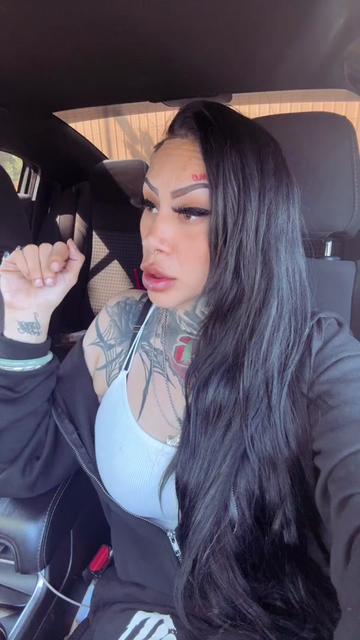 @TattedCELLY💕