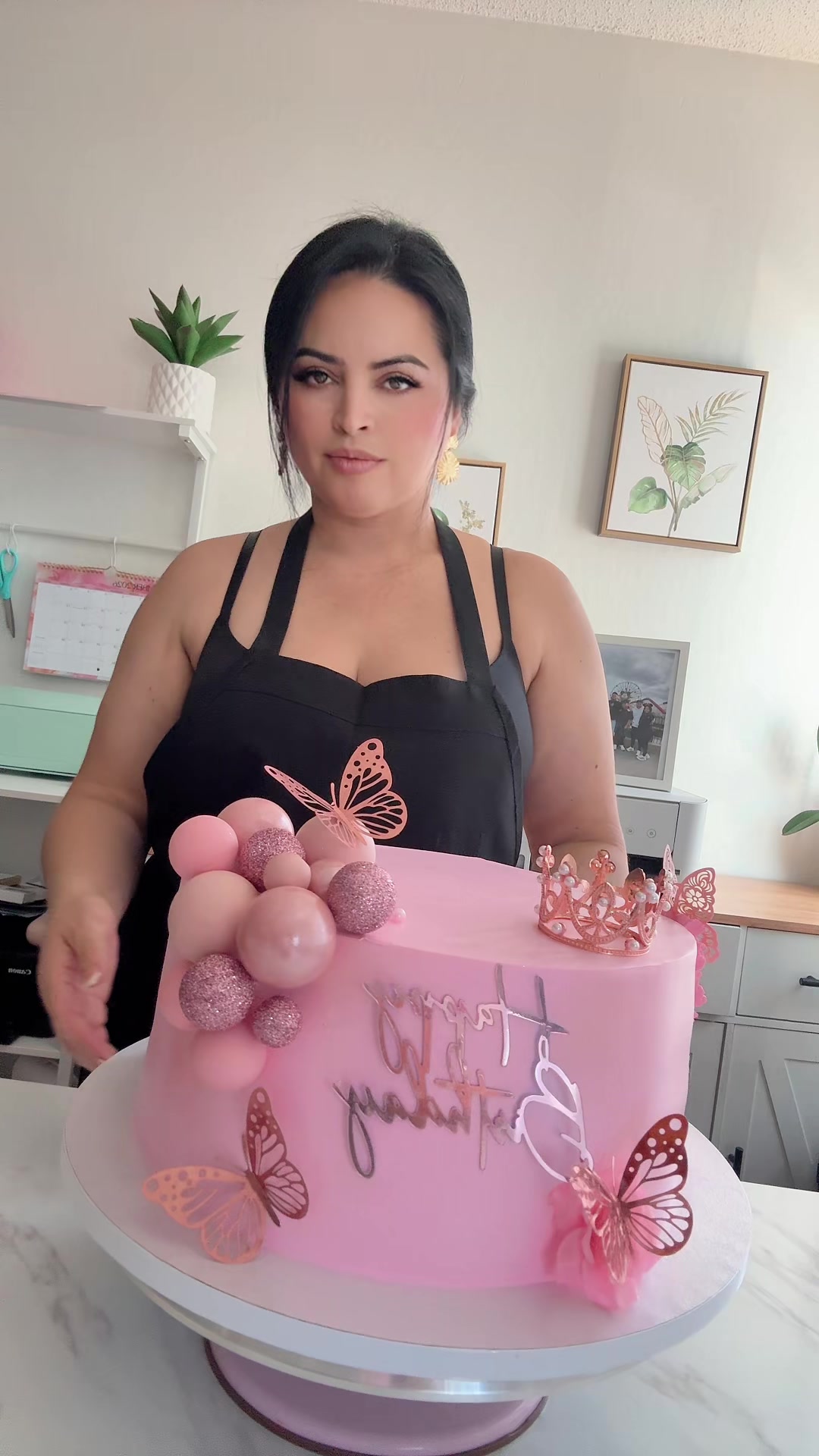 @Lupita’ Cakes 🎂