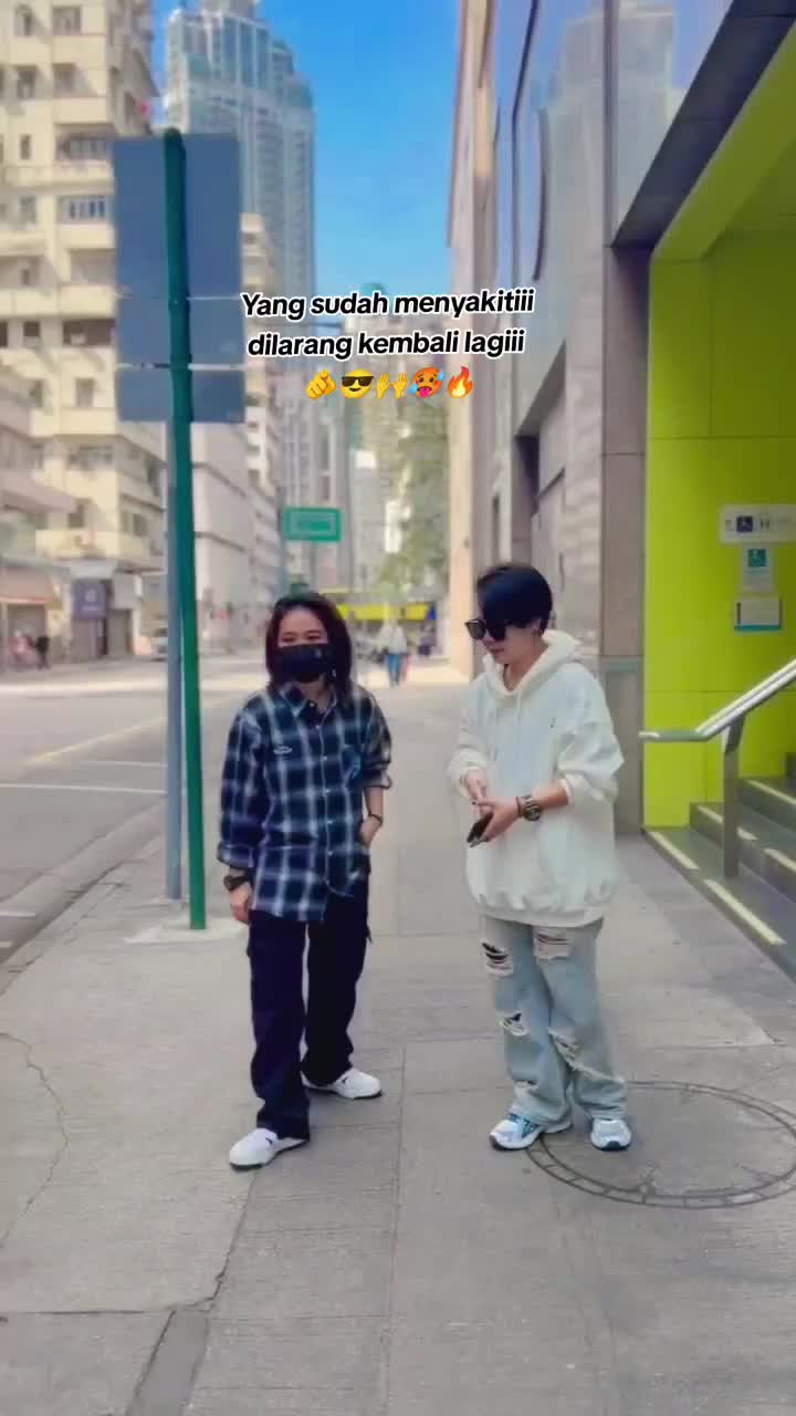 @Mekrok_07