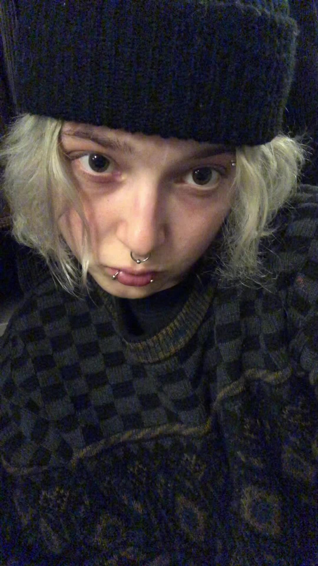@сьомачірик