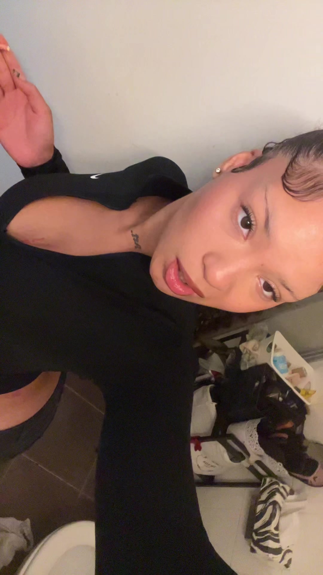 @urgirllovesmyswag