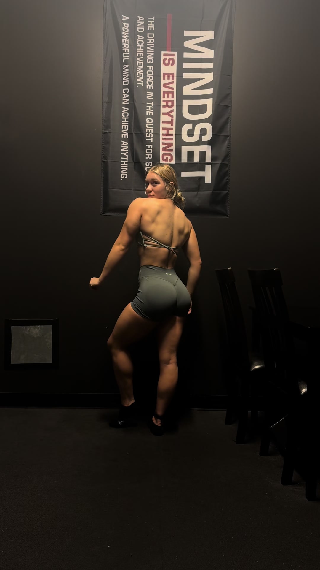 @zoie_fit