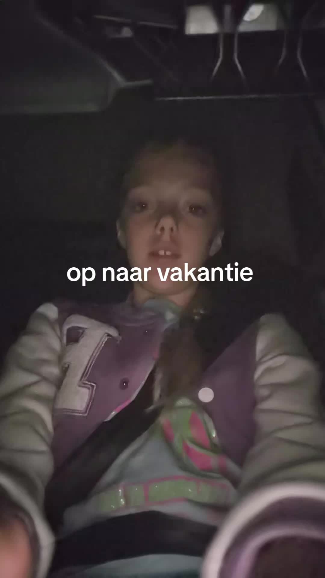 @rosaly🥰