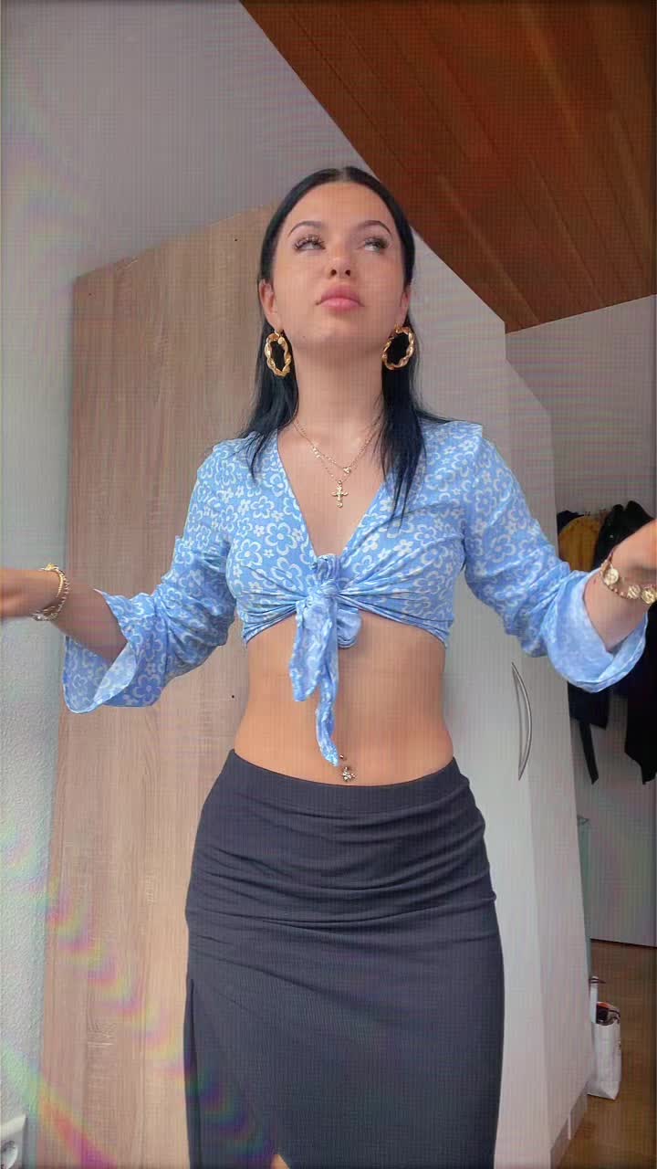 @𝓒𝓱𝓪𝓻𝓵𝓸𝓽𝓽𝓮🤍